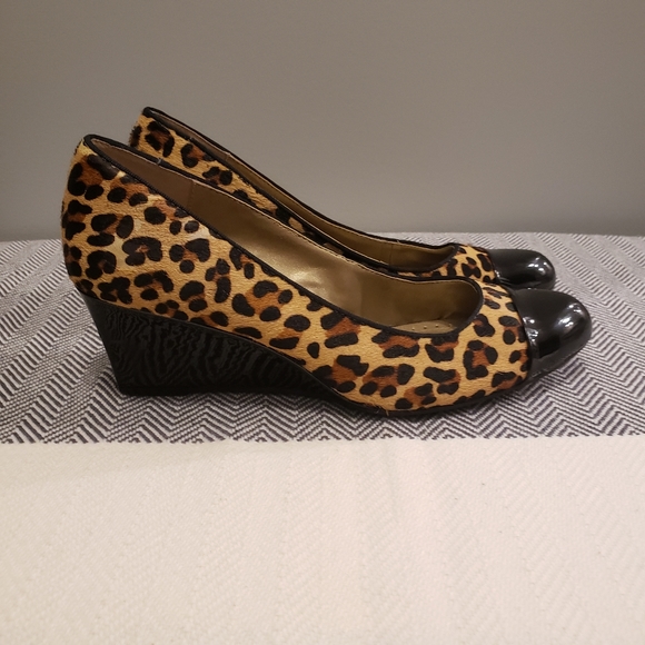 Adrienne Vittadini Shoes - ADRIENNE VITTADINI  Leopard Wedge Slip On Sz. 7.5